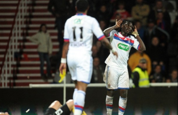img-joie-de-bafetimbi-gomis-lyon-1334102508_620_400_crop_articles-155598
