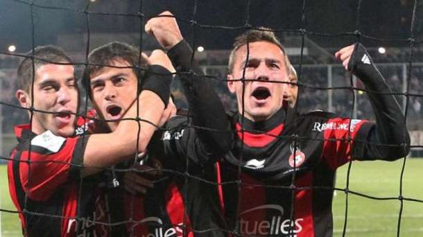 cvitanich-celebre-en-heros_97170