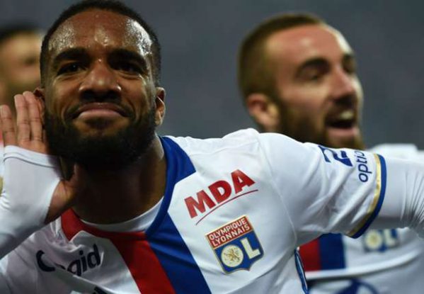 alexandre-lacazette-sergi-darder-lyon-monaco-ligue-1-07052016_4n7le1b921le111q7g23ecs9x